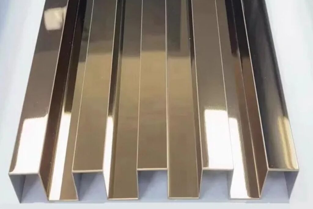 Austenitic Stainless Steel 304 Gold Hairline Fluted Panel in usa